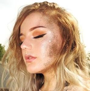 Meet your Posher, Kaelee